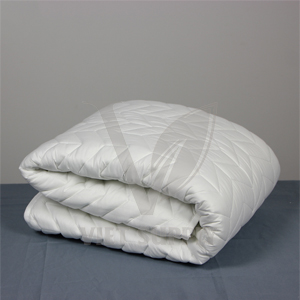 May chăn ga gối khách sạn