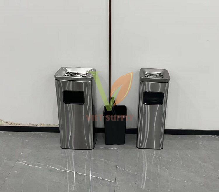 thùng rác sảnh khách sạn