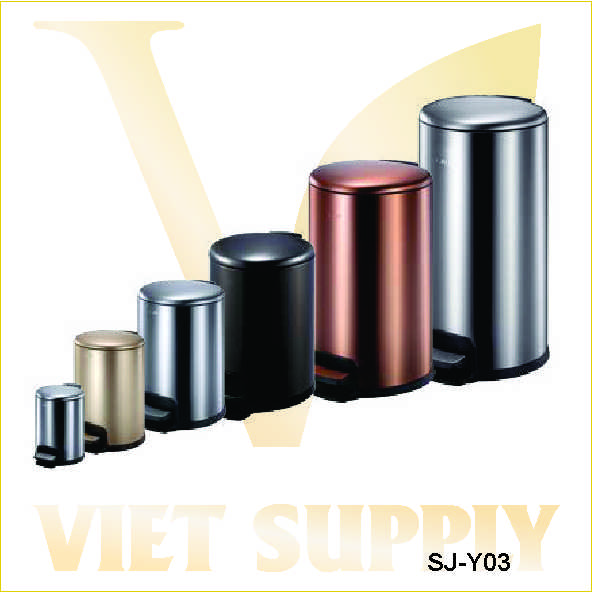 Thùng rác trong nhà vệ sinh khách sạn